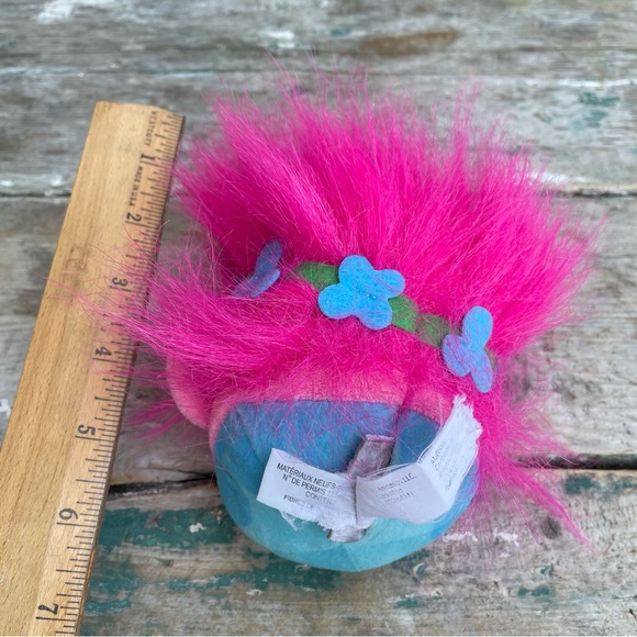 Dreamworks Trolls Poppy Pink Troll Soft Plush Doll Stuffed Animal Toy - Picture 2 of 2